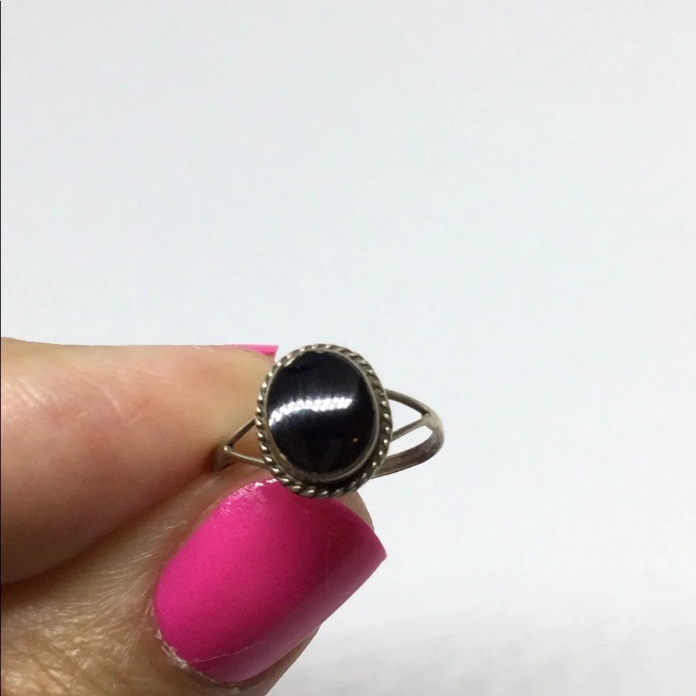 STERLING SILVER RING - Picture 5 of 6